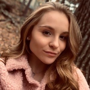 Meet your Posher, Kaitlyn